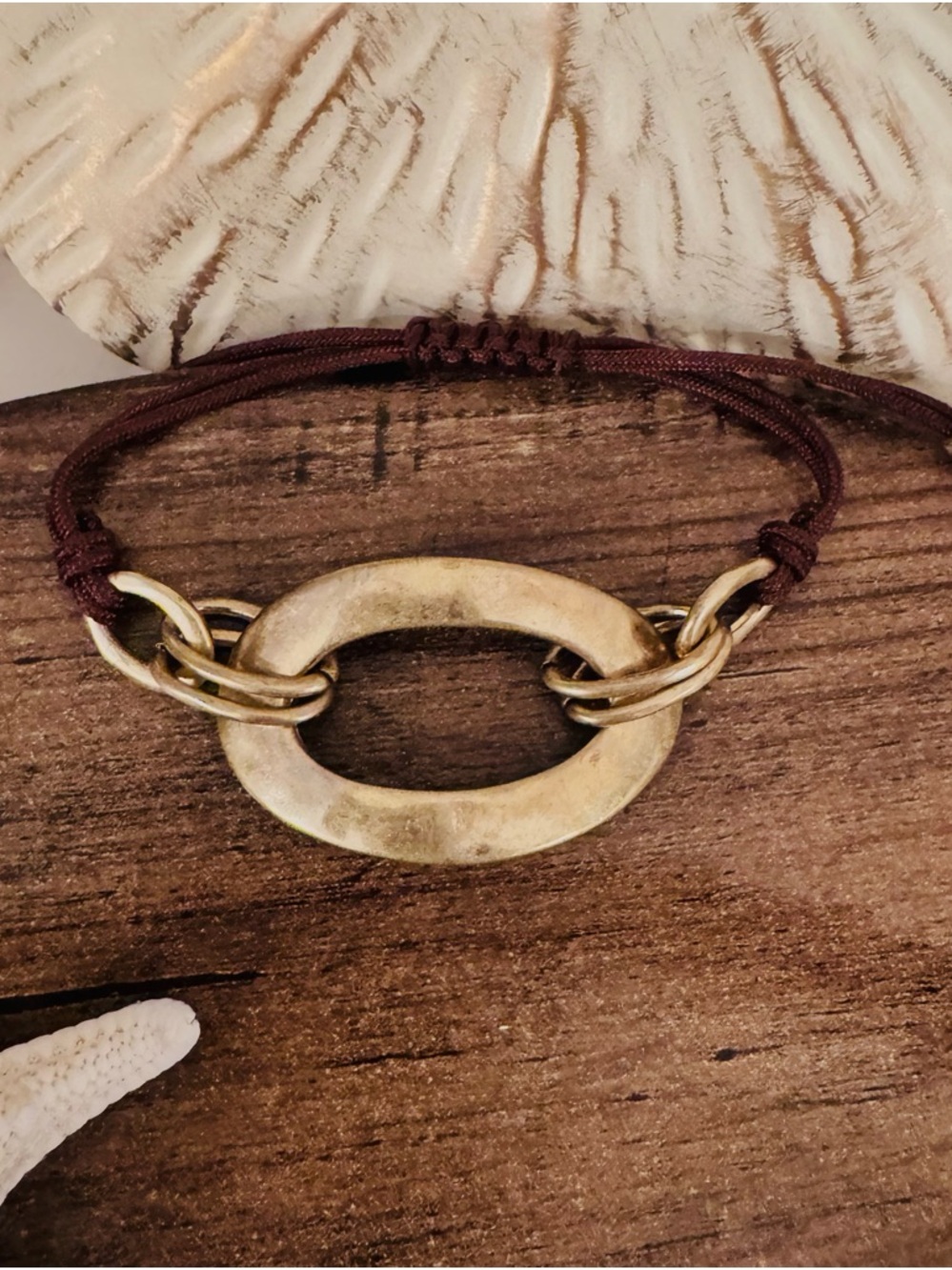 Lucky Brand Hammered Gold Oval Link Cord Bracelet - Adjustsble